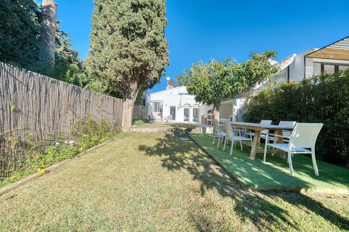 Villas Andaluzas Retreat 埃斯特波纳