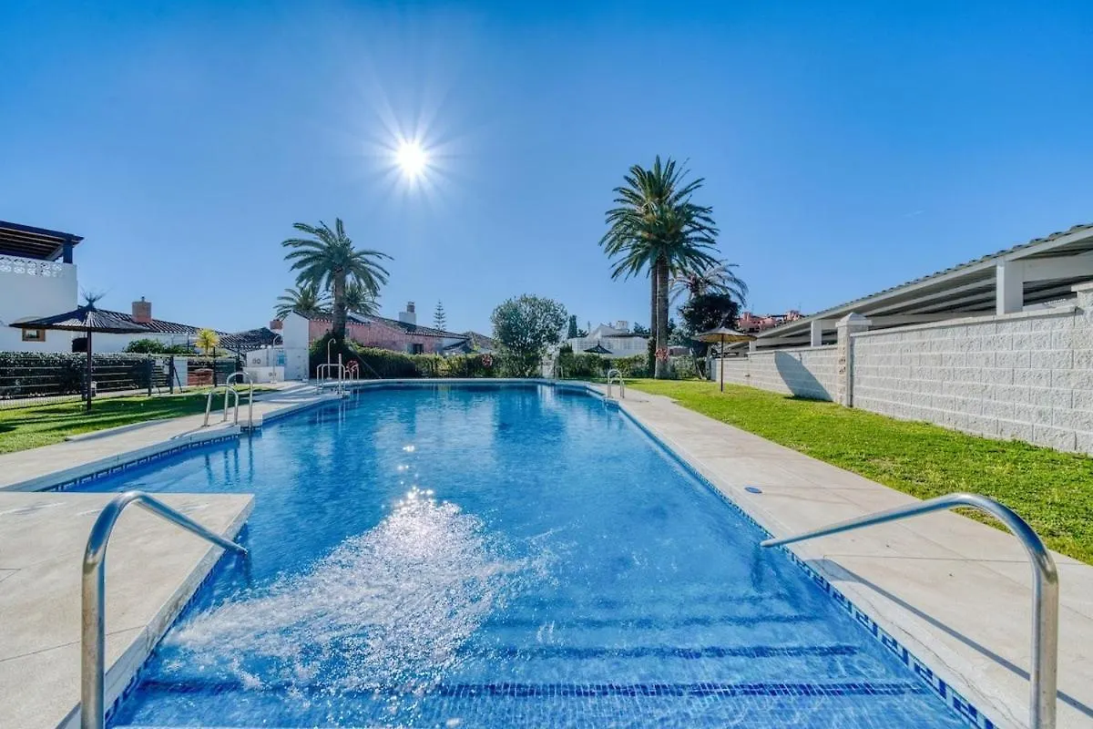 Villas Andaluzas Retreat Estepona 0*,  Hiszpania